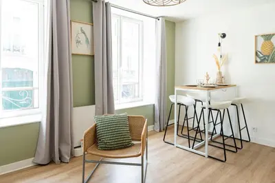 Plan de l'établissement Appartement dans quartier pittoresque