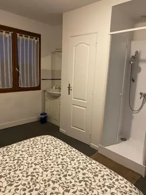 Salle de bains dans l'établissement Côté mer