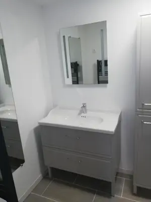 Salle de bains dans l'établissement maison des trois rivières