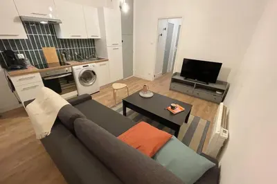 Cuisine ou kitchenette dans l'établissement Marine 1