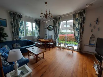 Coin salon dans l'établissement Maison Familiale Proche mer