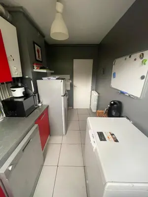 Cuisine ou kitchenette dans l'établissement Appartement proche du centre - 58 m2