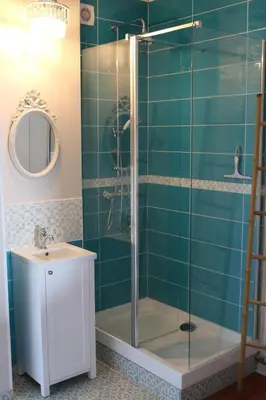Salle de bains dans l'établissement Port La Houle, Grand Appartement Vue Mer, WIFI