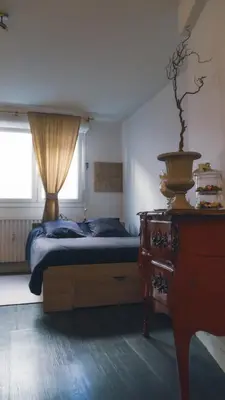 Un ou plusieurs lits dans un hébergement de l'établissement Studio Caen quartier historique