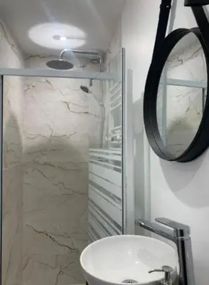 Salle de bains dans l'établissement Le Petit Saint-Martin - Hypercentre