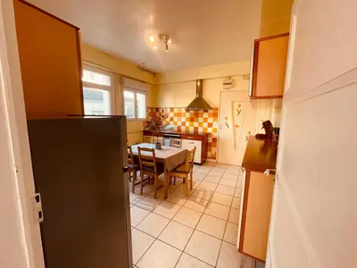 Cuisine ou kitchenette dans l'établissement Maharaja - Grande Maison & Terrasse Plage