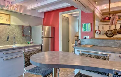 Cuisine ou kitchenette dans l'établissement Aut Longère Vue Campagne