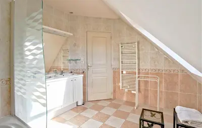 Plan de l'établissement 4 Bedroom Awesome Home In Courtils