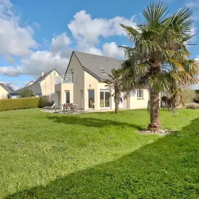 4 Bedroom Awesome Home In Courtils