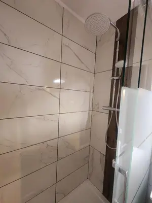 Salle de bains dans l'établissement La Pause Plaisir - Studio à la Gare