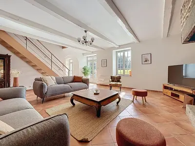 Télévision ou salle de divertissement dans l'établissement Bienvenue au Gîte Cassa