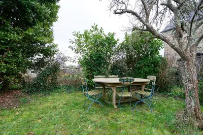 Jardin de l'établissement Le Valnotte - Proche plage et traversées iles