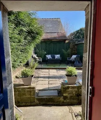 Jardin de l'établissement House in award-winning village