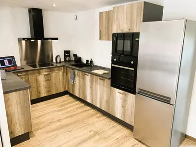 Cuisine ou kitchenette dans l'établissement Le Gîte du Plessis Montanel à 25 mn du Mont Saint-Michel
