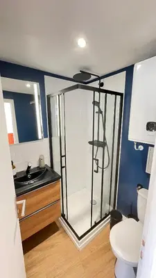 Salle de bains dans l'établissement Studio à 6 mins de l'hypercentre