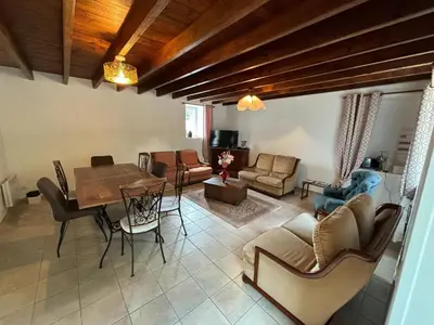 Coin salon dans l'établissement Normandy Family Escape