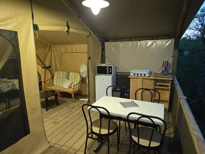 Un ou plusieurs lits dans un hébergement de l'établissement Clos des Monts Tente Lodge Safari J