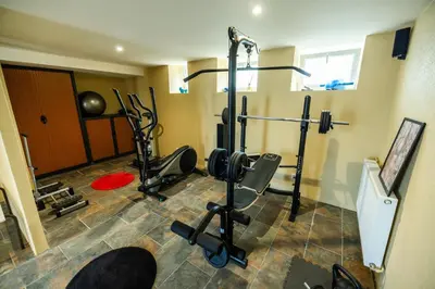 Salle ou équipements de sports de l'établissement Château de Montmireil