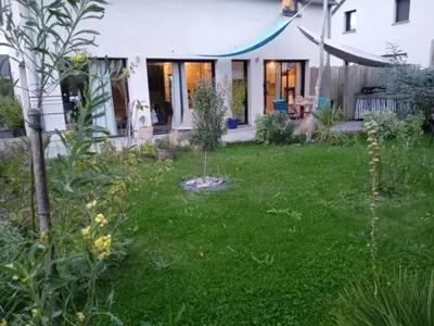 Jardin de l'établissement Maison bohème chic, Saint-Pair sur mer, 7 pers, 15 mn à pieds de la plage, navette gratuite