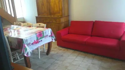 Coin salon dans l'établissement Maison entre Cherbourg et Mont Saint Michel