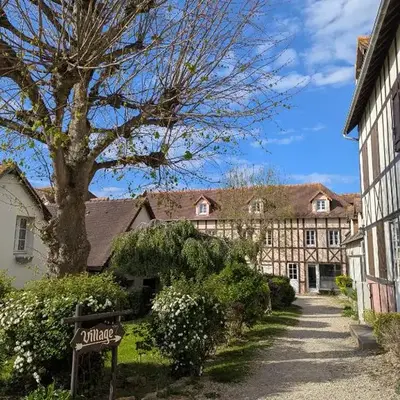 Chez Camille