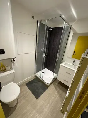 Salle de bains dans l'établissement Appartement Djo&Juh 4