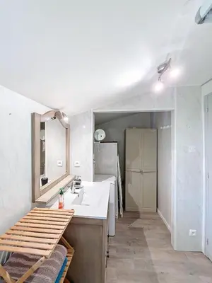 Cuisine ou kitchenette dans l'établissement Charming Breton house for 4 people