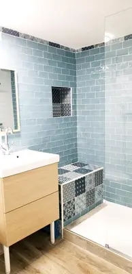 Salle de bains dans l'établissement Les Frangins du Mont Saint Michel