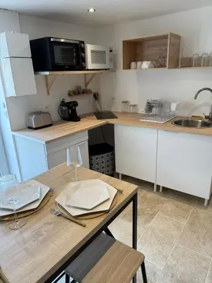 Cuisine ou kitchenette dans l'établissement Désirs d'une nuit - La détente