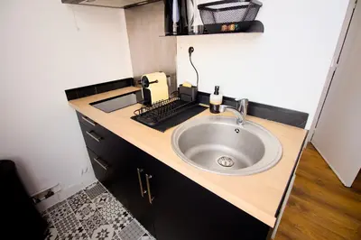 Plan de l'établissement L'Atelier maritime, Studio 2min Ferry & La Cité de la Mer, Cherbourg, Intendance Luxury Host