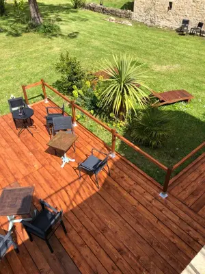 Jardin de l'établissement Chez MASK Brocante