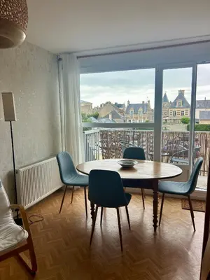 Coin salon dans l'établissement Appartement 2 minutes de la plage