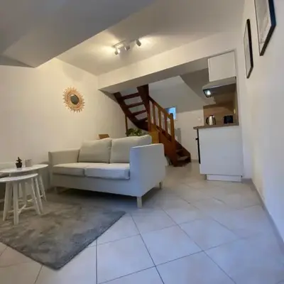 Petite maison indépendante à 7mn de la plage