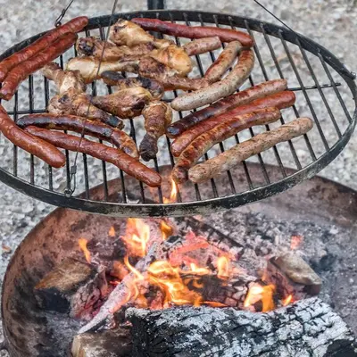 Barbecue disponible mis à disposition des clients de le B&B/chambre d'hôtes