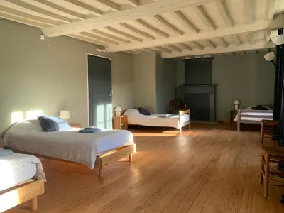 Un ou plusieurs lits dans un hébergement de l'établissement Le Mesnil Dan - séminaire, gîte de groupe 24 personnes