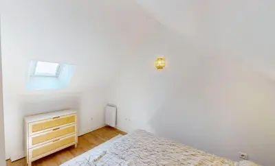 Un ou plusieurs lits dans un hébergement de l'établissement Maison cosy à 2 pas de la mer - Séjour à deux