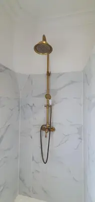 Salle de bains dans l'établissement Château de Montmireil