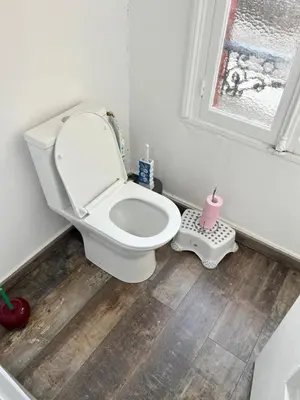 Salle de bains dans l'établissement APPARTEMENT COMPLET 