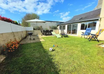 Jardin de l'établissement Maison cosy & jardin privé Plages à 5 min