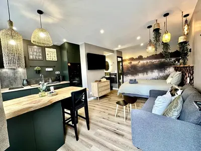 Cuisine ou kitchenette dans l'établissement l'Aure