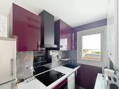 Cuisine ou kitchenette dans l'établissement Duplex 3 Pièces, 6 Pers., Vue Mer, Parking Privé - FR-1-465-130