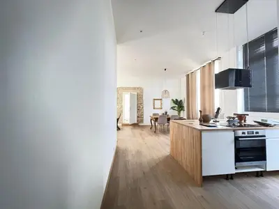 Cuisine ou kitchenette dans l'établissement La LOGE entre Pierre & Histoire