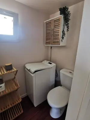 Salle de bains dans l'établissement Chalet familial L'Abri Côtier