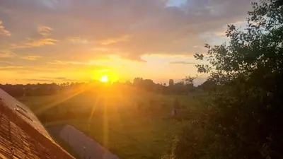 Lever ou coucher de soleil vu de le B&B/chambre d'hôtes ou à proximité