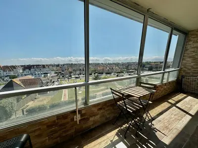 Balcon ou terrasse dans l'établissement Les pieds dans l'eau - loggia exposée plein sud