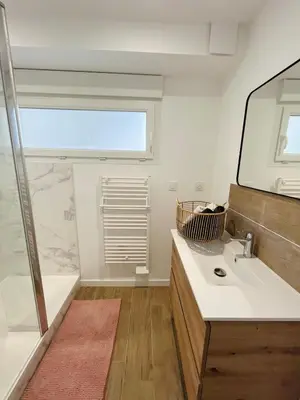 Salle de bains dans l'établissement Maison de charme entre CABOURG et CAEN