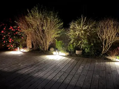 Jardin de l'établissement Le patio des moussaillons 8 personnes