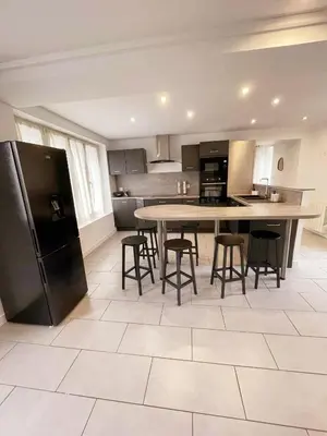 Cuisine ou kitchenette dans l'établissement La Maison de Mélou
