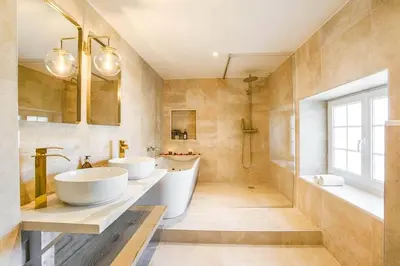 Salle de bains dans l'établissement Maison Spa et Sauna, Cœur de la Normandie