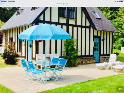 Jardin de l'établissement Maison Mai or La Petite Maison Mai or La Petite Grange or ALL three